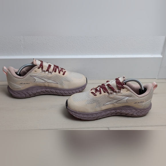 Altra Outroad Running Shoes Women's Size 7 Cream Dusty Pink AL0A7R72110 - Picture 3 of 10